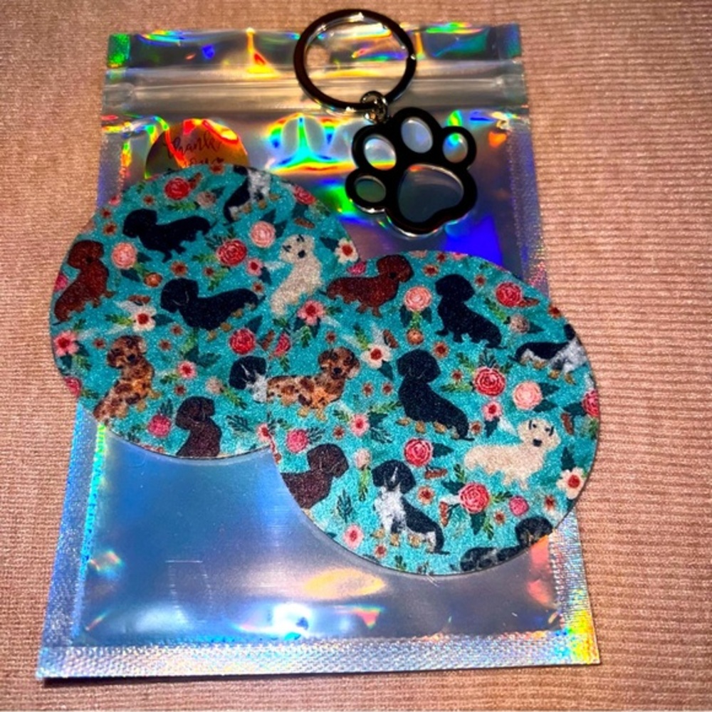 2 PCS Dachshund Car Coasters - Non-Slip, Spill-Proof, and Washable Insert
